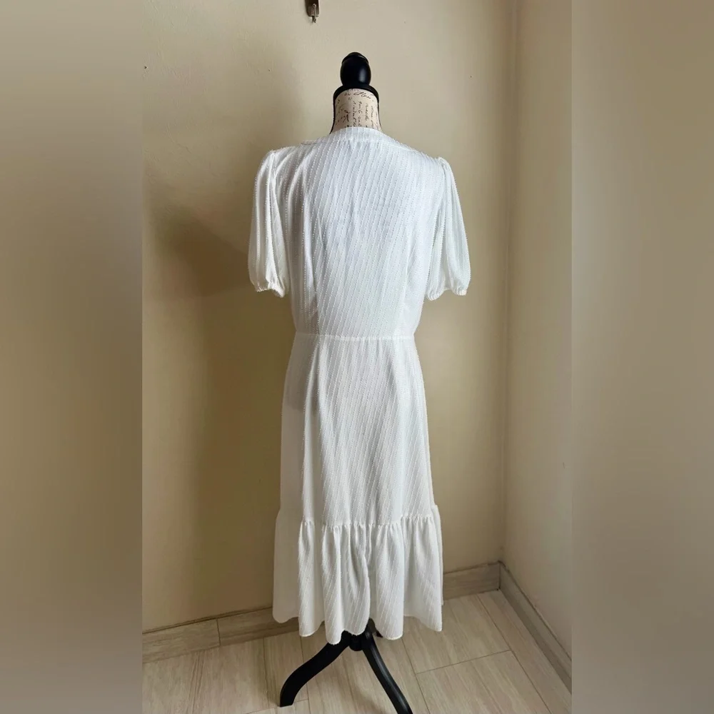 Michael Kors Ivory Textured Tie-Front Maxi Dress